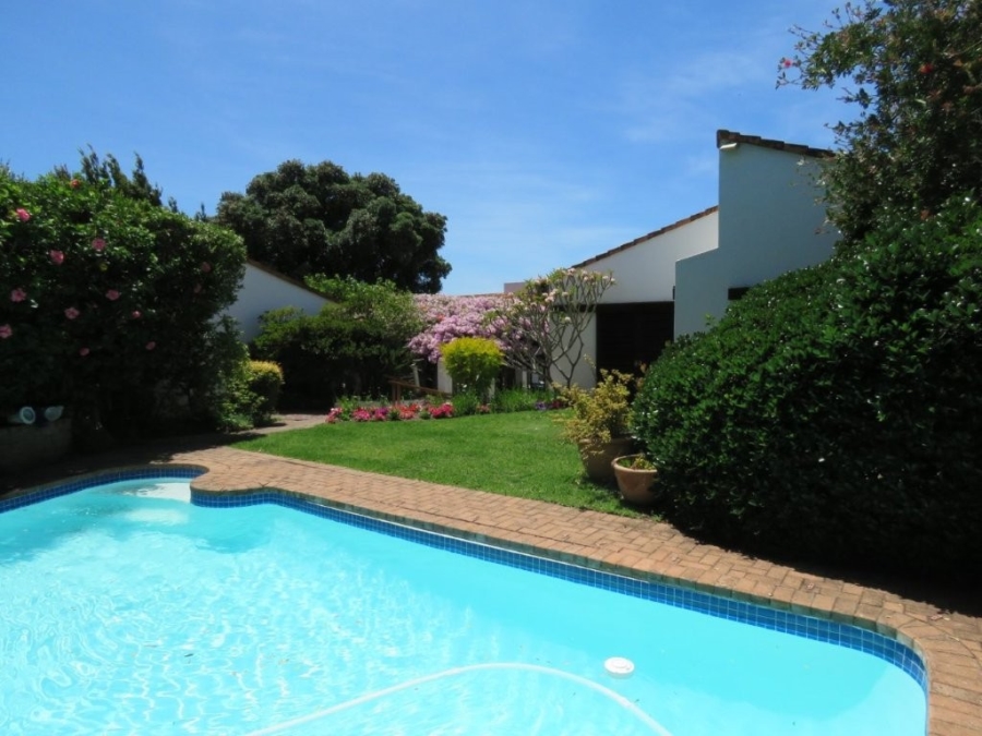 5 Bedroom Property for Sale in Robberg Ridge Western Cape